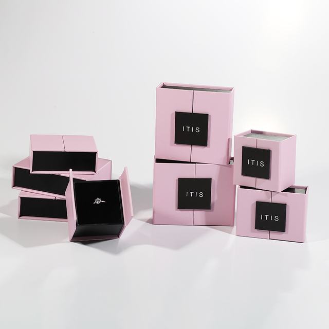 Aangepaste mode-papieren sieradendoosverpakking Leverancier